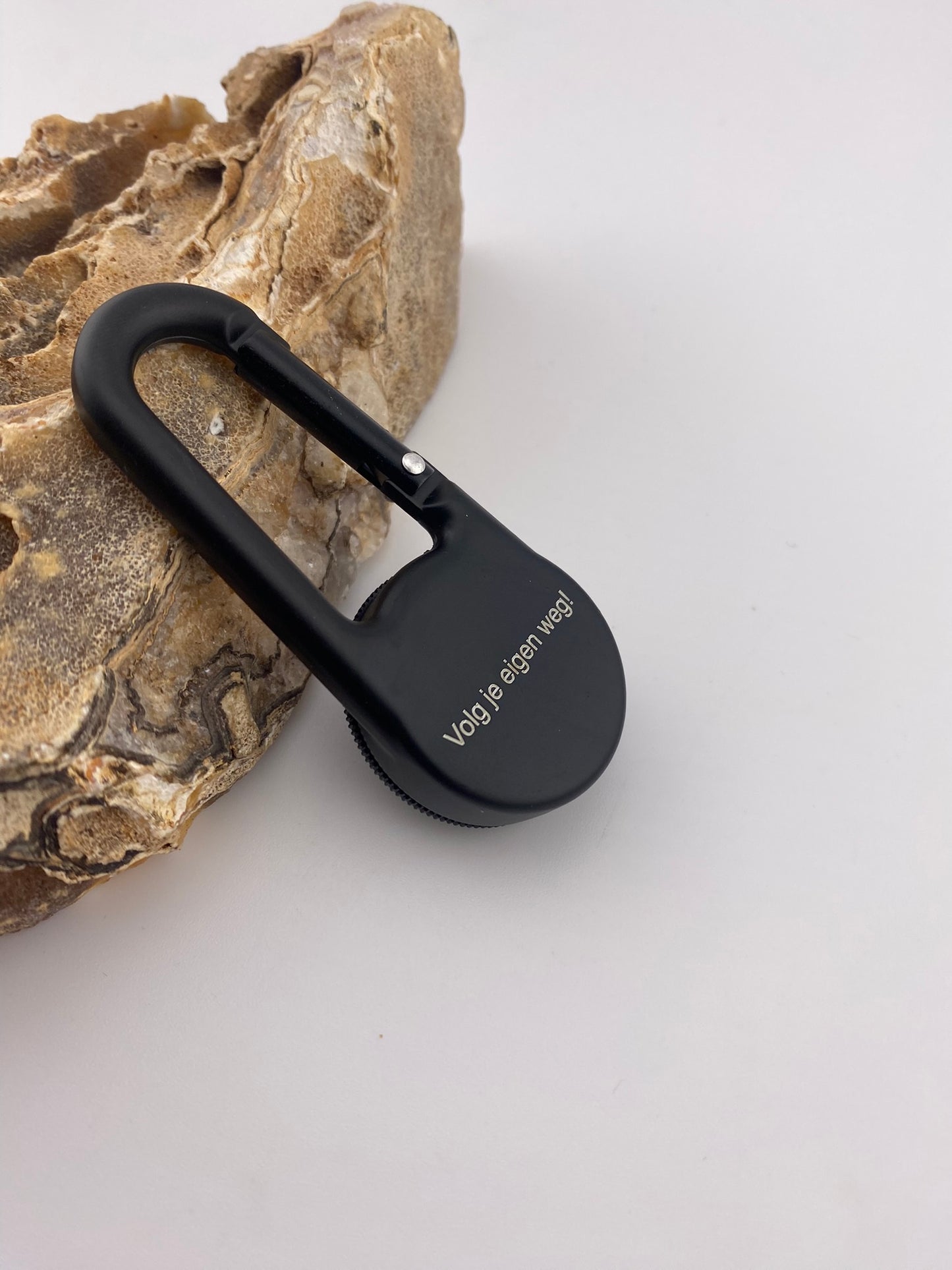 Karabijnhaak met Kompas