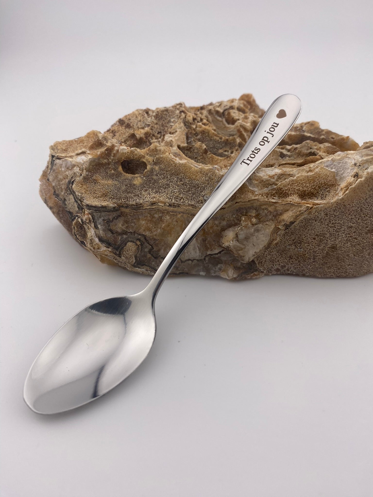 theelepels met tekst graveren